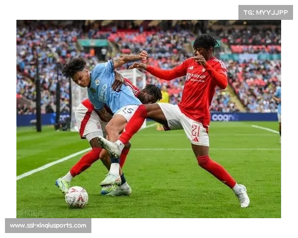 曼联开启客场挑战之旅 连续对阵诺丁汉森林与热刺 曼联开启客场挑战之旅 连续对阵诺丁汉森林与热刺