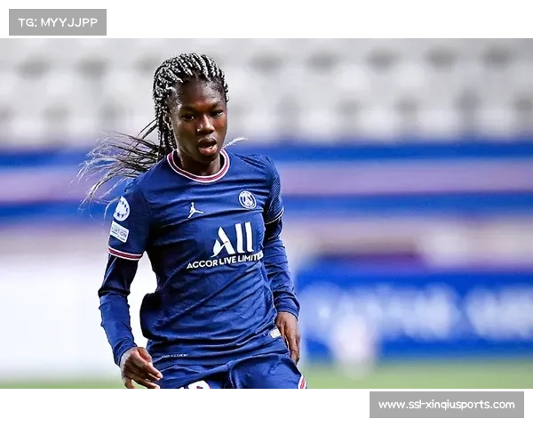 佛罗伦萨球员家人遭死亡威胁,俱乐部官方发声谴责 佛罗伦萨球员家人遭死亡威胁,俱乐部官方发声谴责